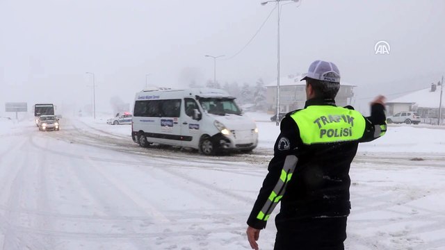Bolu Dağı'nda yoğun kar yağışı - BOLU