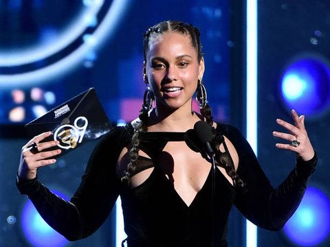 Alicia Keys Will Host the 2019 Grammys