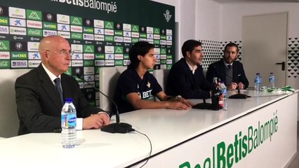 El discurso de bienvenida de Ángel Haro a Diego Lainez en el Betis