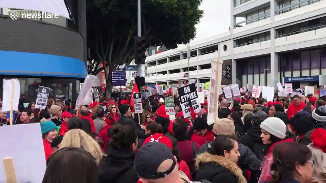 Massive turnout for day 2 of Los Angeles teachers' strike