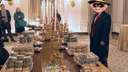 Twitter GRILLS Donald Trump After He Serves Up Fast Food Burgers To The Visiting Clemson Tigers!