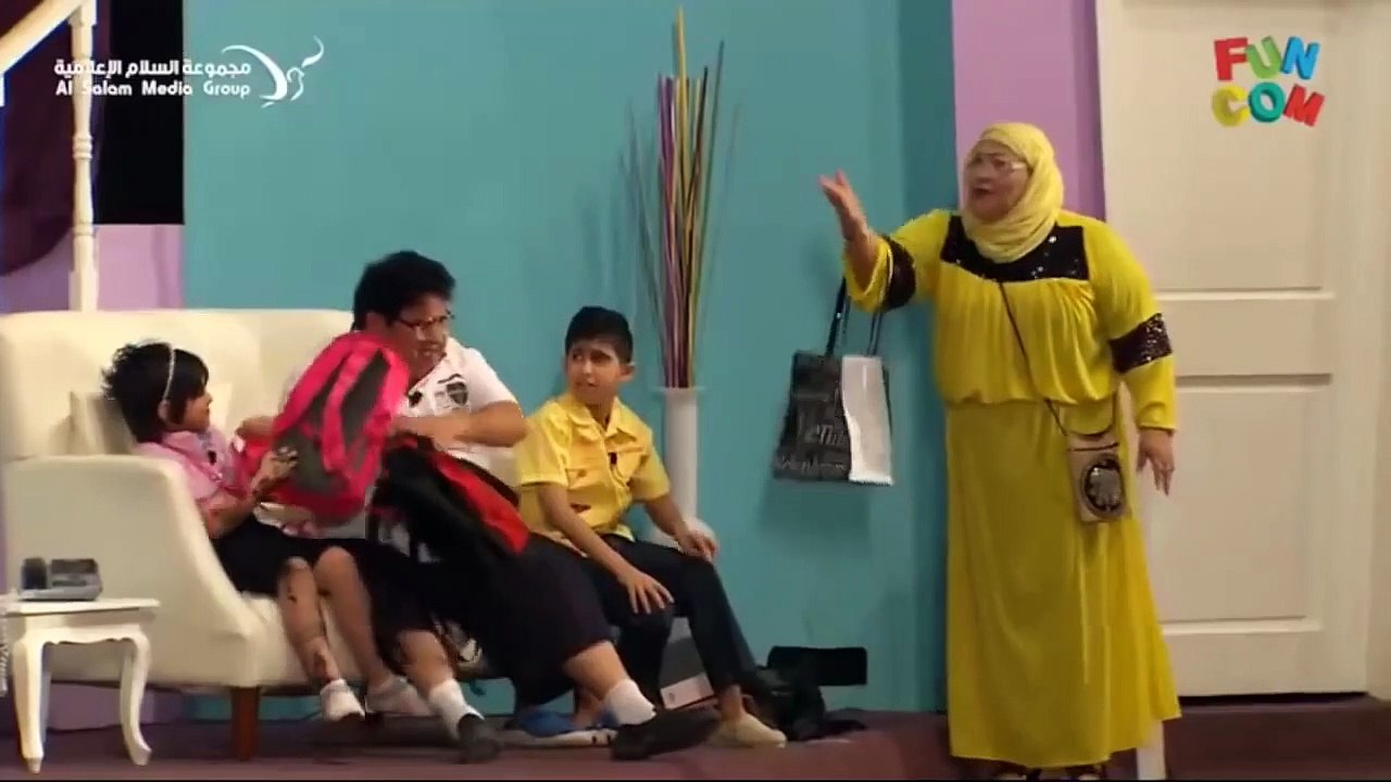 مسرحية عايلة فن رن