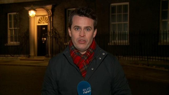 Мэй получила сокрушительный удар