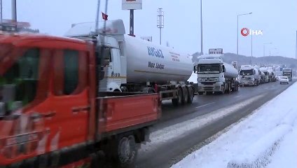 Bolu Dağı 15 Saattir Ağır Araçlara Kapalı