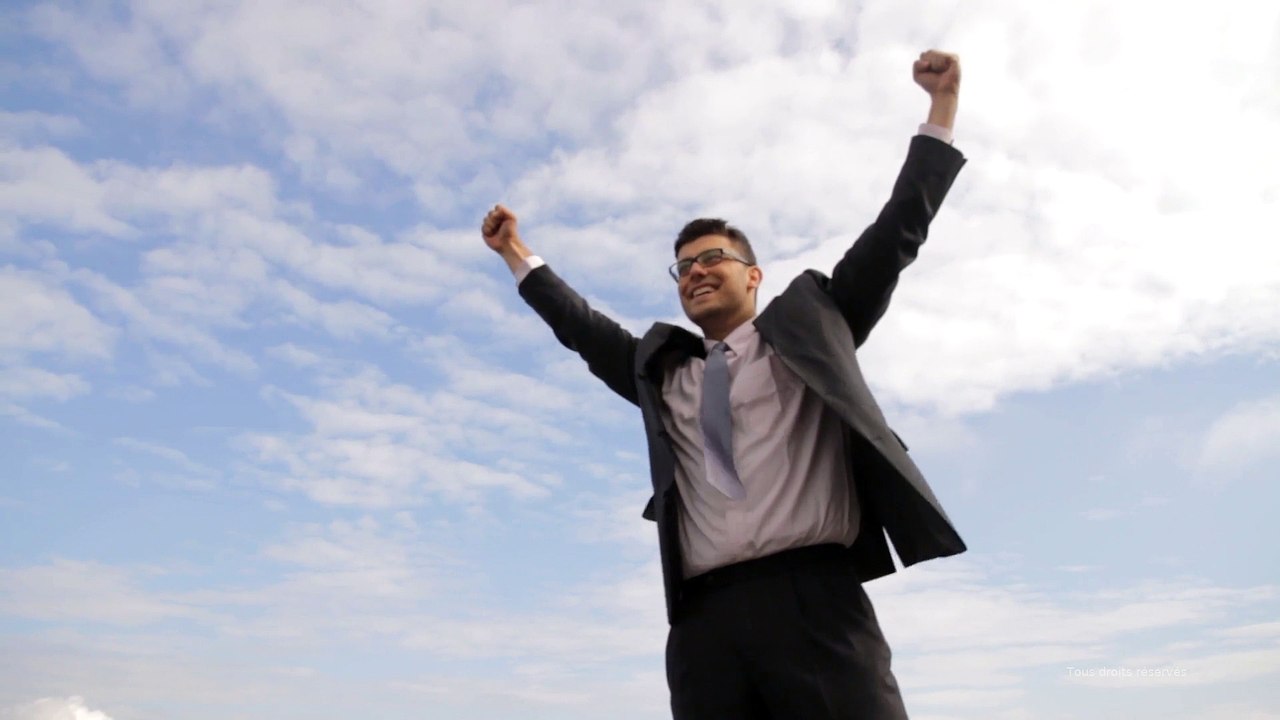 024693910-business-blue-sky-success-cele_AAB.mov