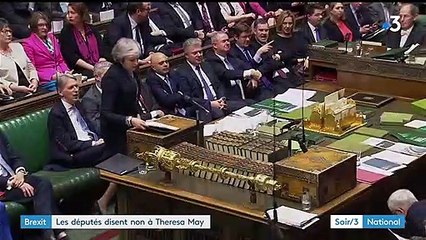 Brexit : l'accord avec l'UE massivement rejeté par le Royaume-Uni