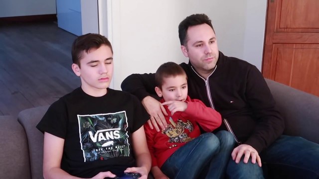 PAPA DIT OUI À TOUT PENDANT 24H !!! - YES MAN CHALLENGE