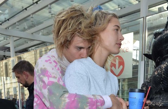 Justin y Hailey Bieber fijan la fecha de su boda con la bendición de la madre del cantante