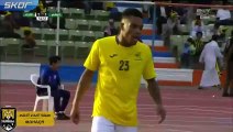 Rodrigues, Al İttihad formasıyla ilk maçında oynamadan kırmızı kart gördü.
