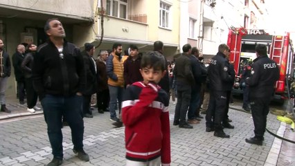 Esenyurt'ta binada yangın: 10 kişi kurtarıldı