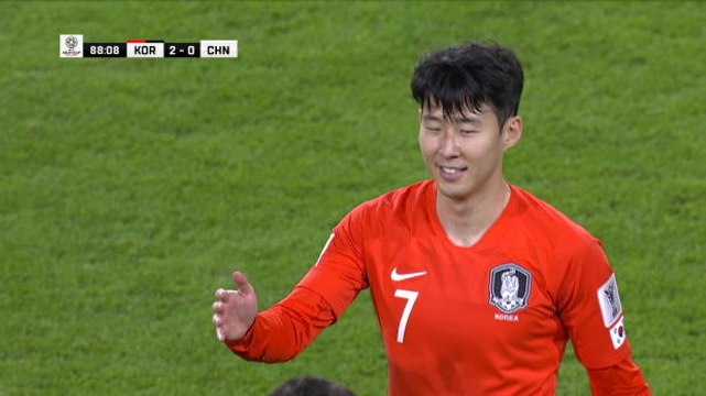 Son makes tournament debut to help South Korea win Asian Cup group