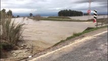 Kadirli-Ceyhan Yolu Sel Nedeniyle Trafiğe Kapatıldı
