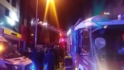 Ankara'da Mobilya Mağazasında Yangın: 5 Yaralı