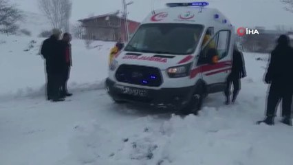 Karda Mahsur Kalan Hasta 6 Saatlik Çalışma Sonrası Kurtarıldı