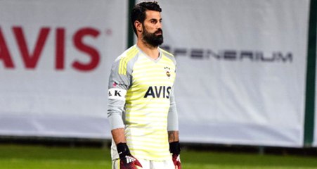 Fenerbahçe'ye Kalecilerinden Kötü Haber