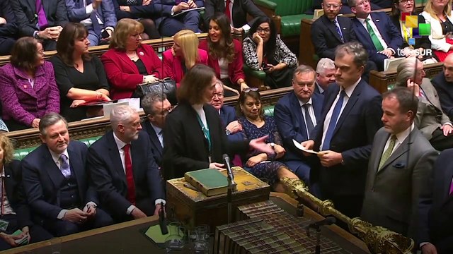 May Survives Confidence Vote