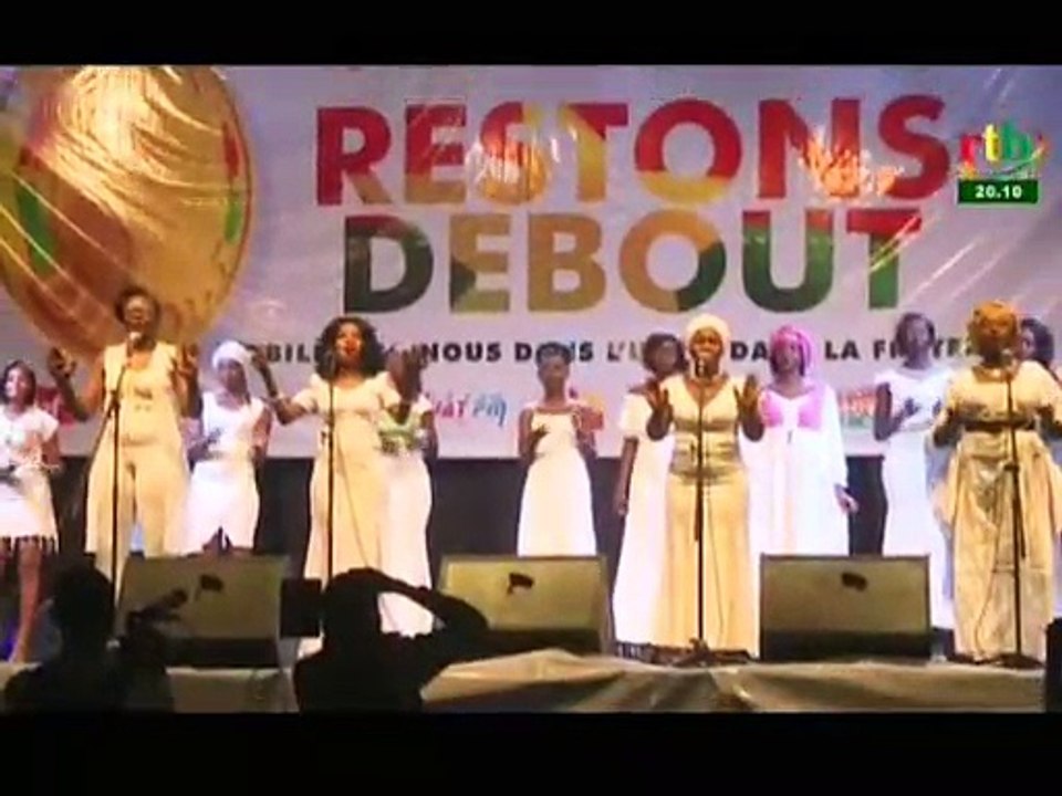 RTB - Concert dénommé Restons debout pour commémorer le 3e anniversaire des attaques terroristes du 15 Janvier