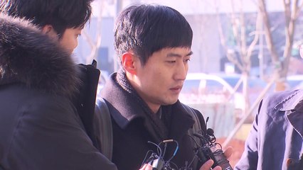 김태우 수사관 4차 검찰 조사...비공개 출석 / YTN