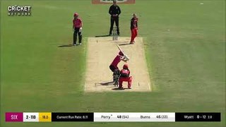 Erin Burns - Sydney Sixers innings v Renegades
