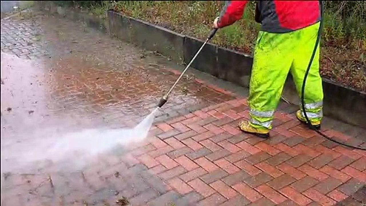 High Pressure Power Washer and Residential Power Washing