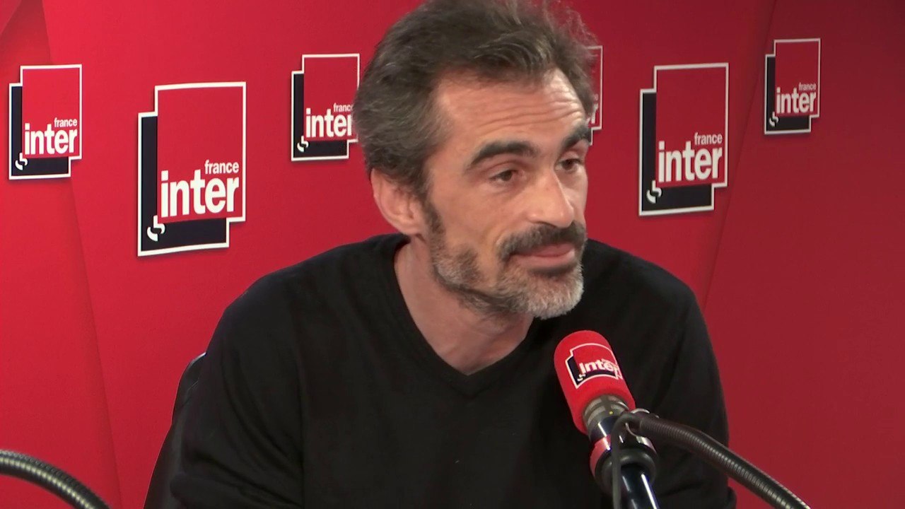 Raphaël Enthoven "Les gens désirent se détester plus que parler"