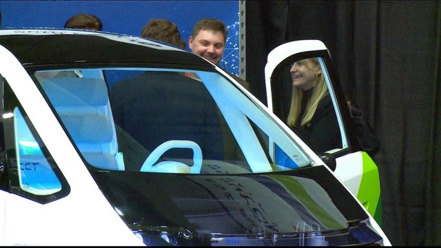 Self-driving cars showcased at Detroit Auto Show