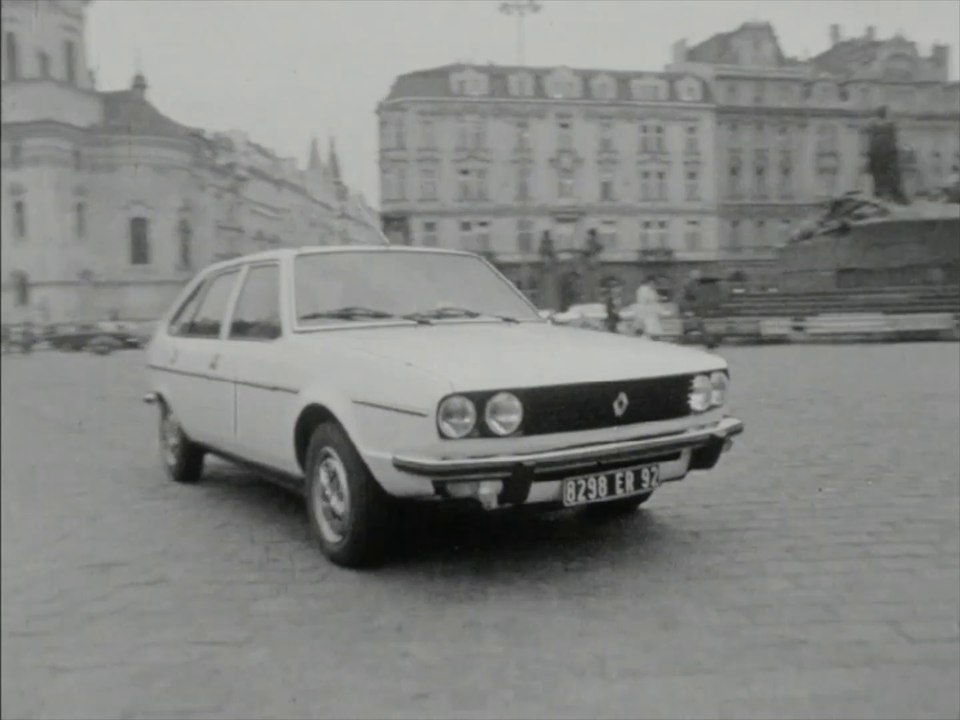 Renault 30 : présentation de la version TS de la R30 (1975)