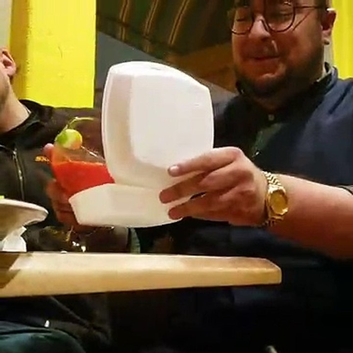 Quand tu ne peux pas emporter ton verre de Marg...