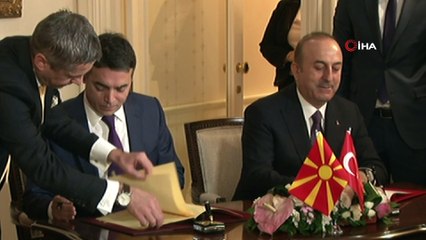 Bakan Çavuşoğlu, Makedonyalı mevkidaşı ile ortak basın toplantısı düzenledi