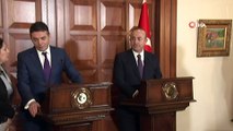 Bakan Çavuşoğlu, Makedonyalı mevkidaşı ile düzenledikleri ortak basın toplantısının ardından soruları cevapladı