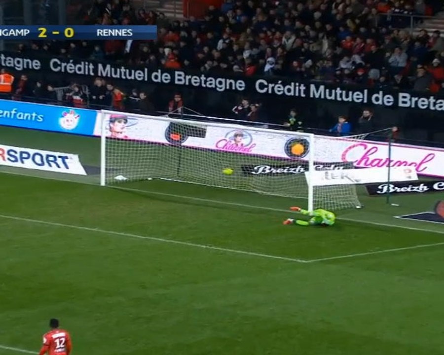 لقطة: الدوري الفرنسي: يا للهول!! شاهدوا تسديدة نيانغ الصاعقة في شباك غانغان