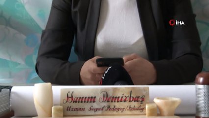 Uzmanlardan velilere ‘Karne’ uyarısı: “Karneyi çocukların zekalarının ölçeği olarak görmeyin”