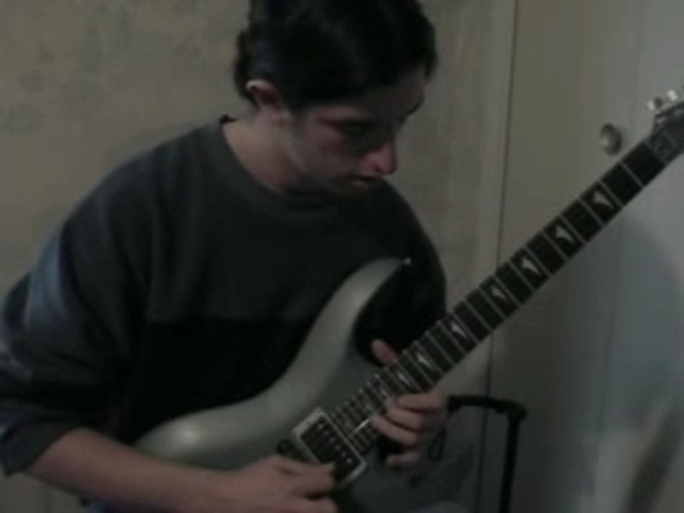 Toto Hold the Line (solo)