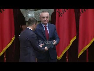 Betohen zv/Kryeministri dhe 7 ministrat e rinj