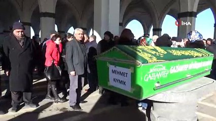 Fatma Şahin’in amcası defin edildi