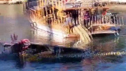 Mersin'de şiddetli fırtınadan tekne battı