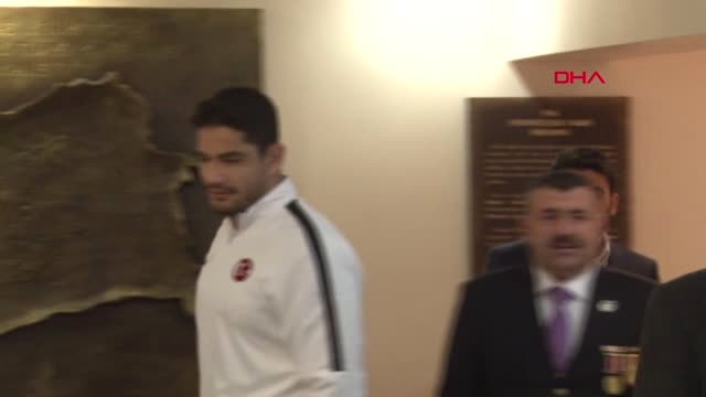 Spor Taha Akgül'den Örnek Davranış