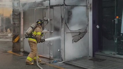 강남 식당서 불..."조리하다 화재" / YTN