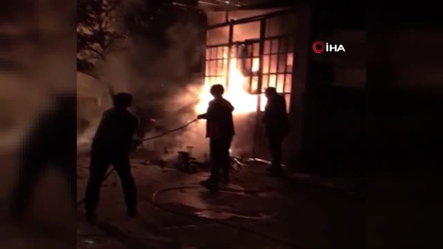 Lastik ve Plastik Kasa Deposunda Çıkan Yangın Korkuttu