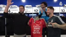 Homenaje del Real Madrid en el vestuario para despedir a Kiko Casilla