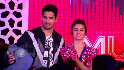 Deepika On Khans Failure, Ranbir Alia Avoid Sidharth, Ranveer Singh New SURNAME | Top 10 News