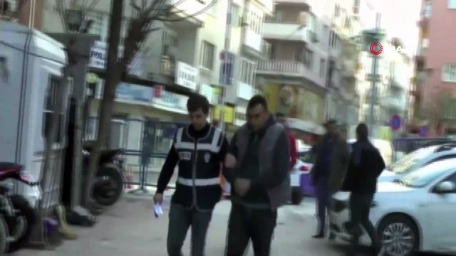 Silahla tehditle haksız kazanç sağlayan suç örgütüne operasyon: 8 tutuklama