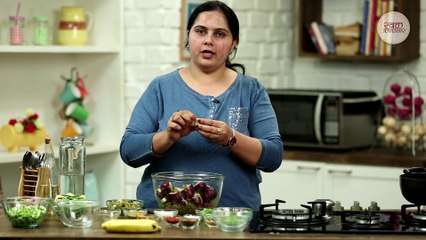 उंधियू रेसिपी - How To Make Undhiyu - Surti Undhiyu Recipe In Hindi - Gujarati Undhiyu - Toral