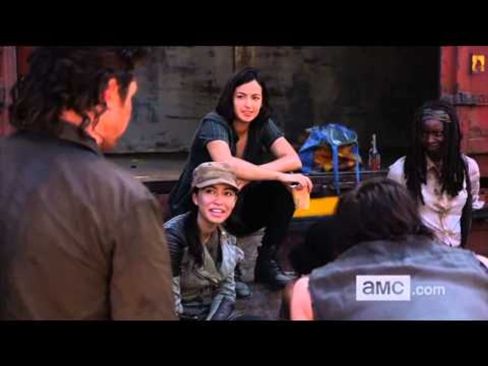 THE WALKING DEAD | SEASON 5 SET FEATURETTE |
