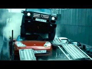 Die Hard 5 : A Good Day To Die Hard "Car Chase" Featurette