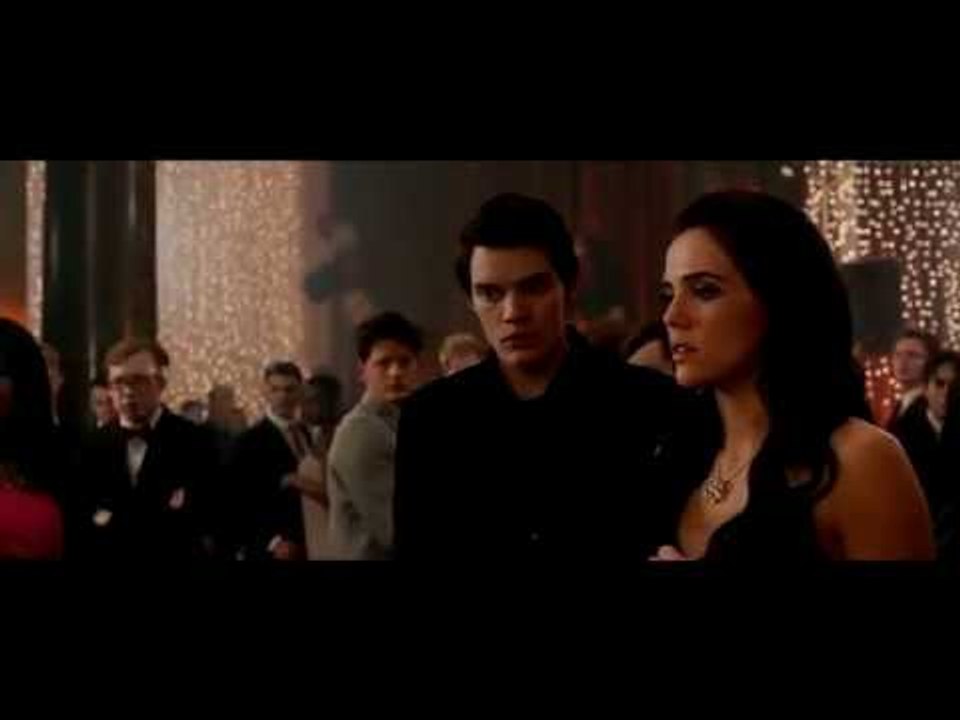 VAMPIRE ACADEMY Trailer # 2