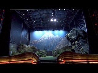 New Zealand's Hobbit-Themed Pop-Up Book - The Hobbit 2 Promo Video