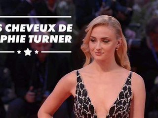 Les cheveux sales de Sophie Turner