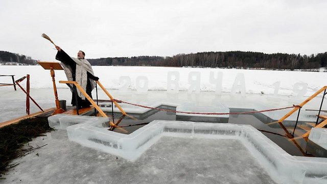 Rus Ortodoks Hristiyanlar Epifani yortusuna hazırlanıyor