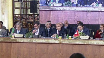 Arap Birliği Ekonomik Zirvesi'nin hazırlık toplantısı başladı (1) - BEYRUT